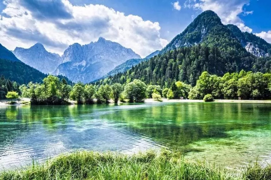 <b>[礦產資源]礦山人注意了，讀懂這33件事，礦業投資不上當!</b>