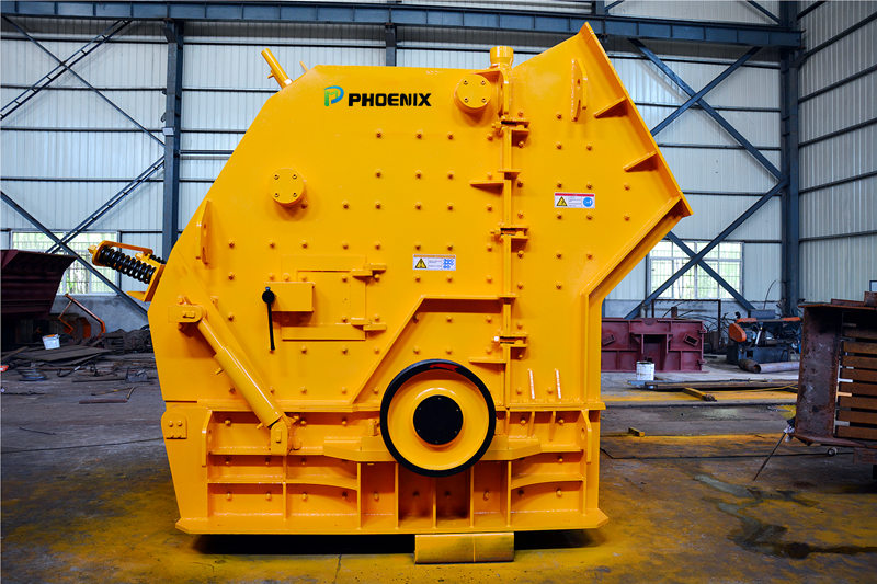 CF反擊式破碎機