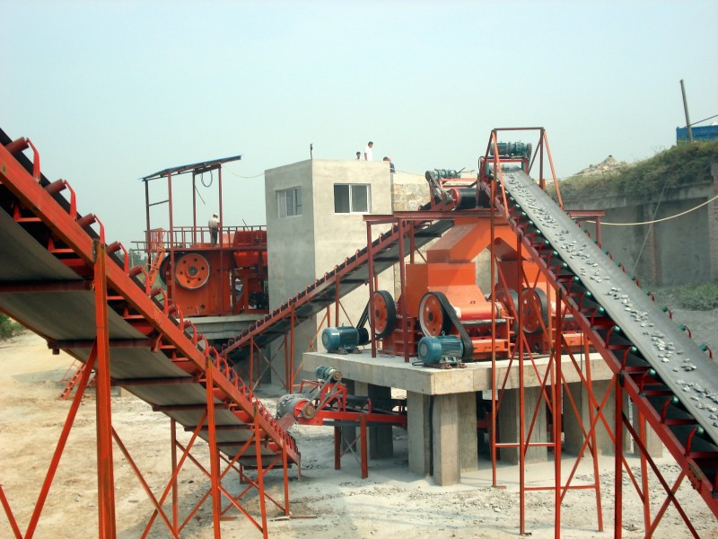 戈壁灘石破碎生產線